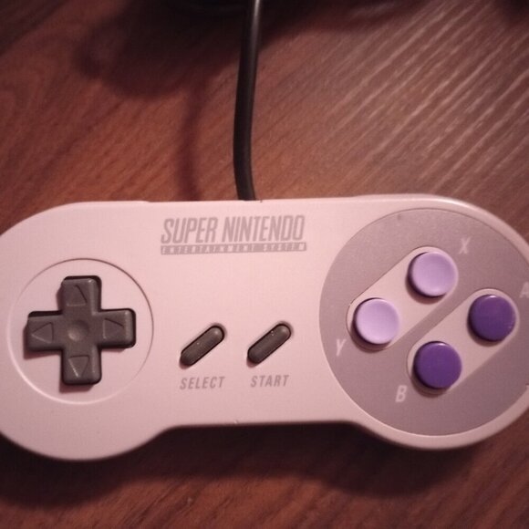 Nintendo SNES OEM Controller {Cleaned and Working} (Used) - Picture 1 of 13
